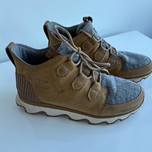 Sorel Women's Kinetic Impact Caribou Plus Waterproof Sneaker Bootie Sz 10.5